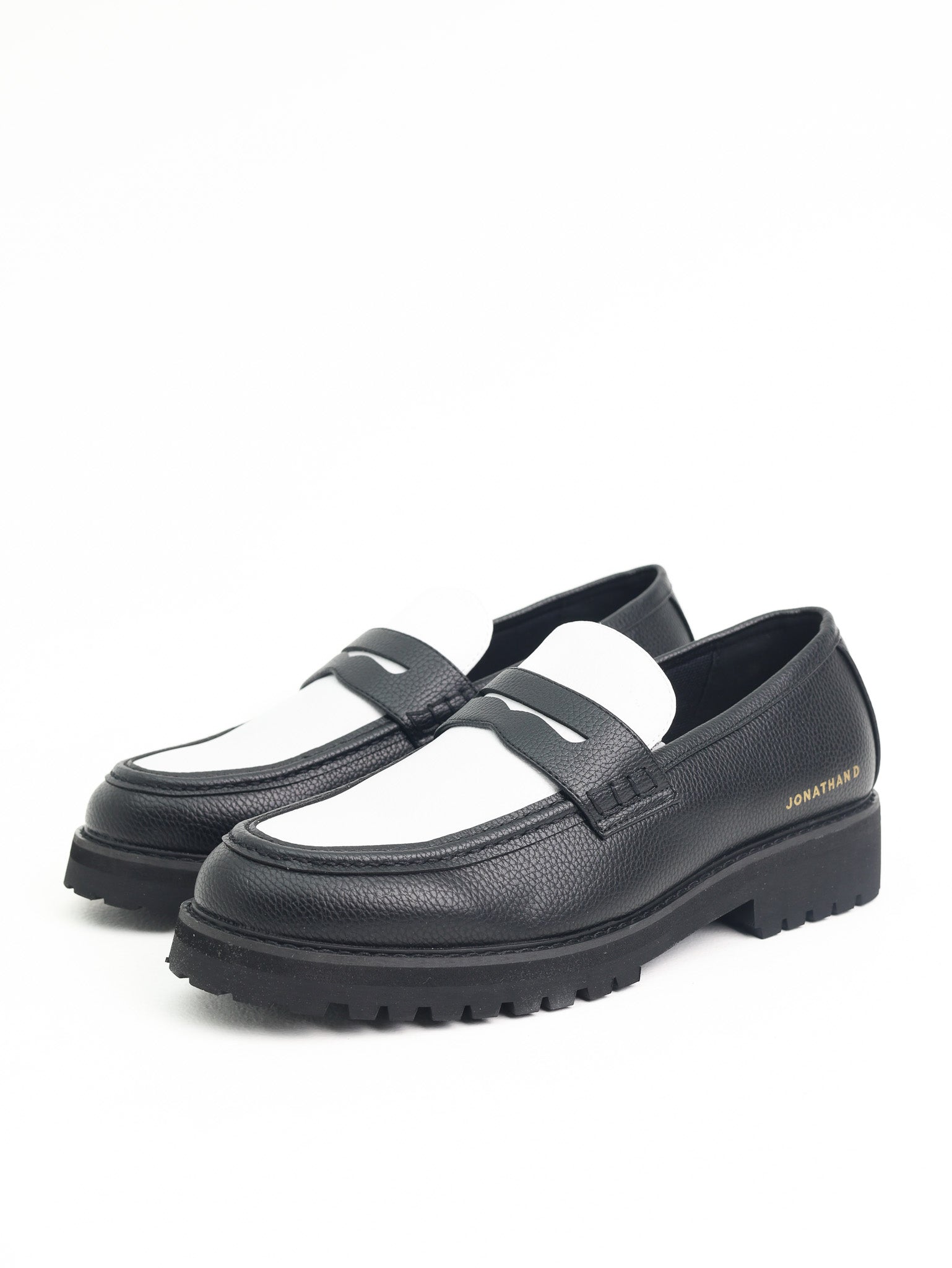 Jonathan D Shoe Black